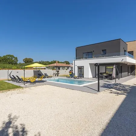 Elite 1 Вілла *