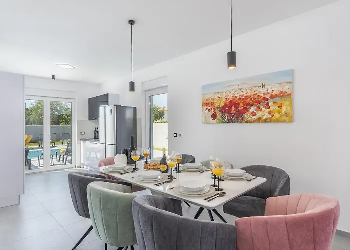 Вілла Elite 1 *