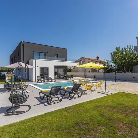 Elite 1 Villa Pula